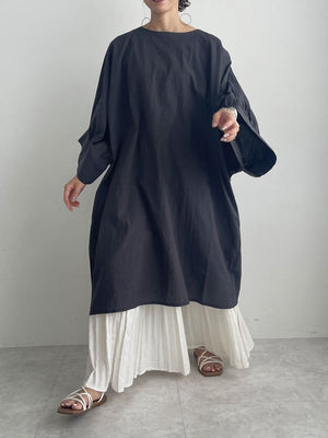 Back Ribbon Dolman Blouse