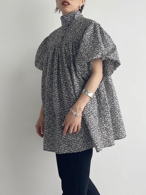 Ｈigh-necked design sleeve Blouse