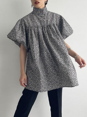 Ｈigh-necked design sleeve Blouse