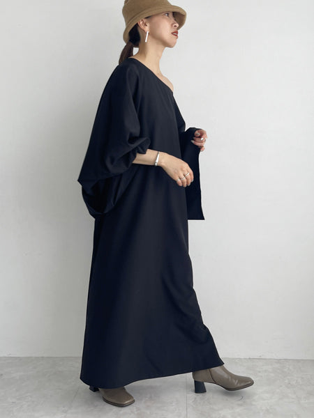 Asymmetry only one sided off shoulder dress
