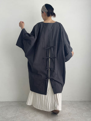 Back Ribbon Dolman Blouse