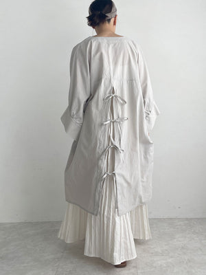 Back Ribbon Dolman Blouse