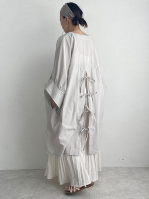 Back Ribbon Dolman Blouse