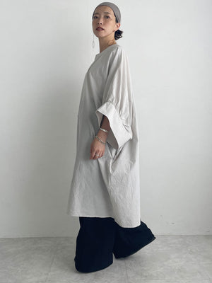 Back Ribbon Dolman Blouse