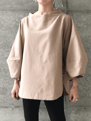 Lantern sleeve blouse