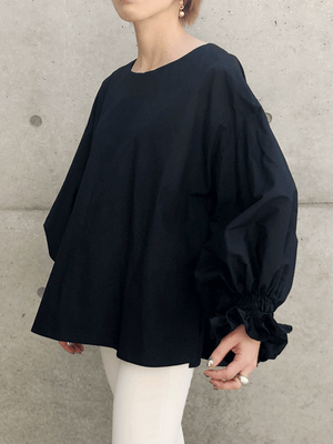 【Exclusive】Back Pleated shirring blouse